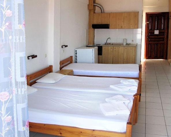 Skentos Hotel Kriopigi Luaran gambar