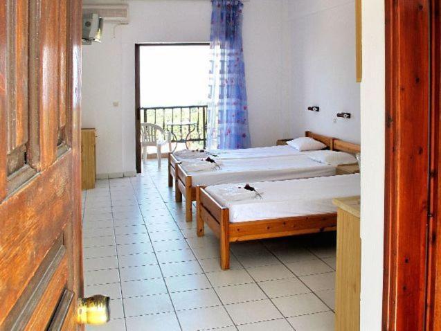 Skentos Hotel Kriopigi Luaran gambar