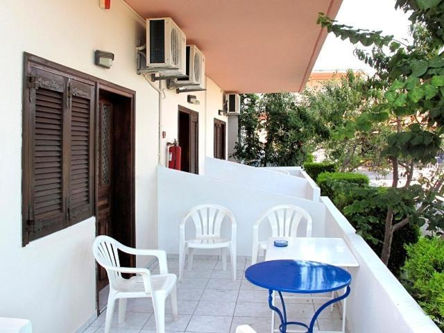 Skentos Hotel Kriopigi Luaran gambar